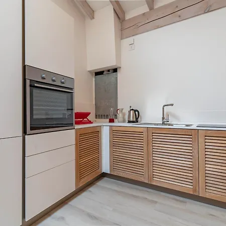 Residenza Santa Chiara Appartement *